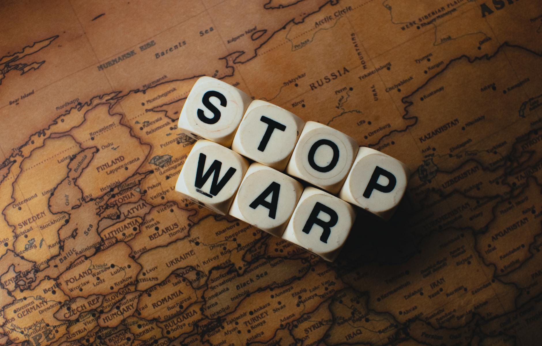 Escalating Tensions: The US and Iran Conflict Intensifies Amid Global Repercussions